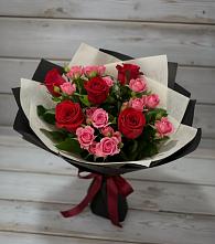 Букет цветов из:  Розы в Боровичах