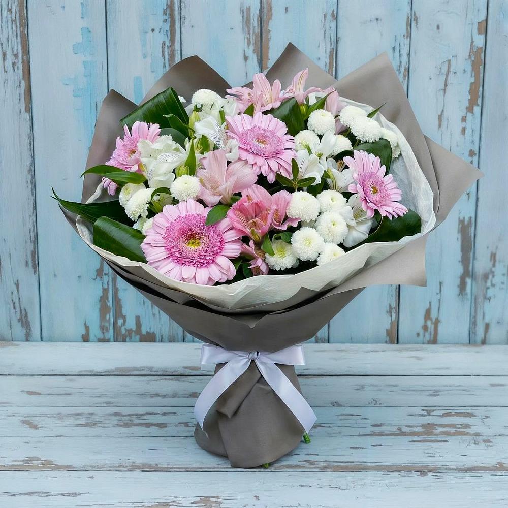 Букет цветов из: Герберы, Альстромерии и Хризантемы в Боровичах