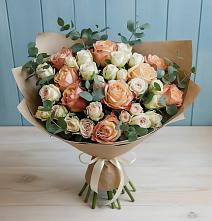 Букет цветов из:  Альстромерии и Розы #REPLACE_PRED# Боровичах